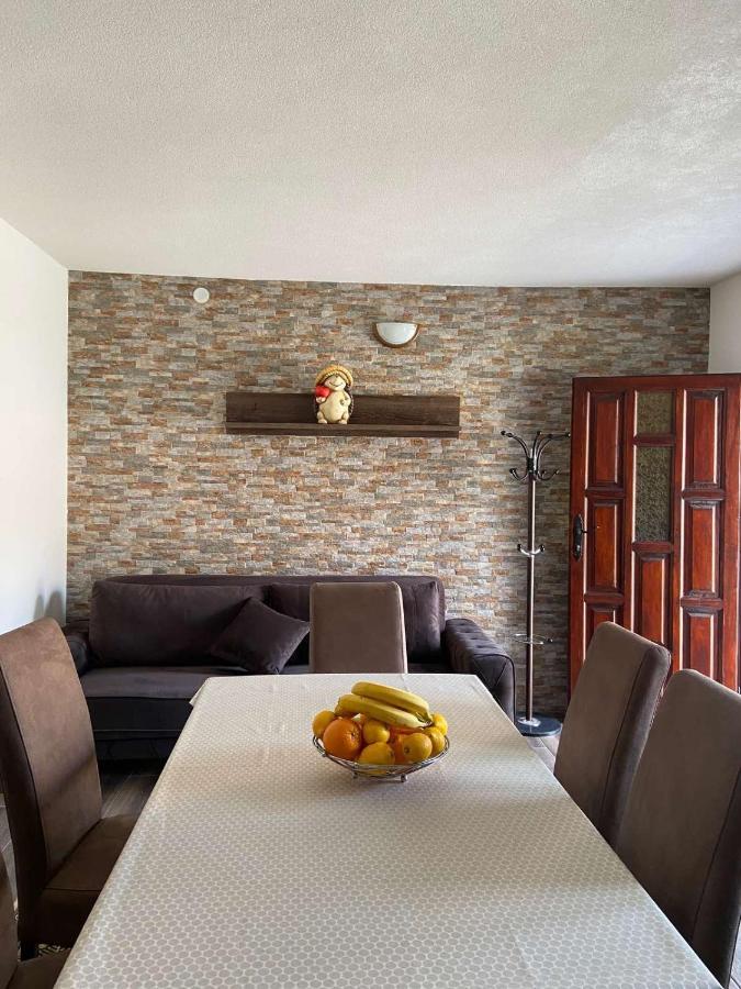 Guest House Markovic Lovcen Cetinje Ngoại thất bức ảnh
